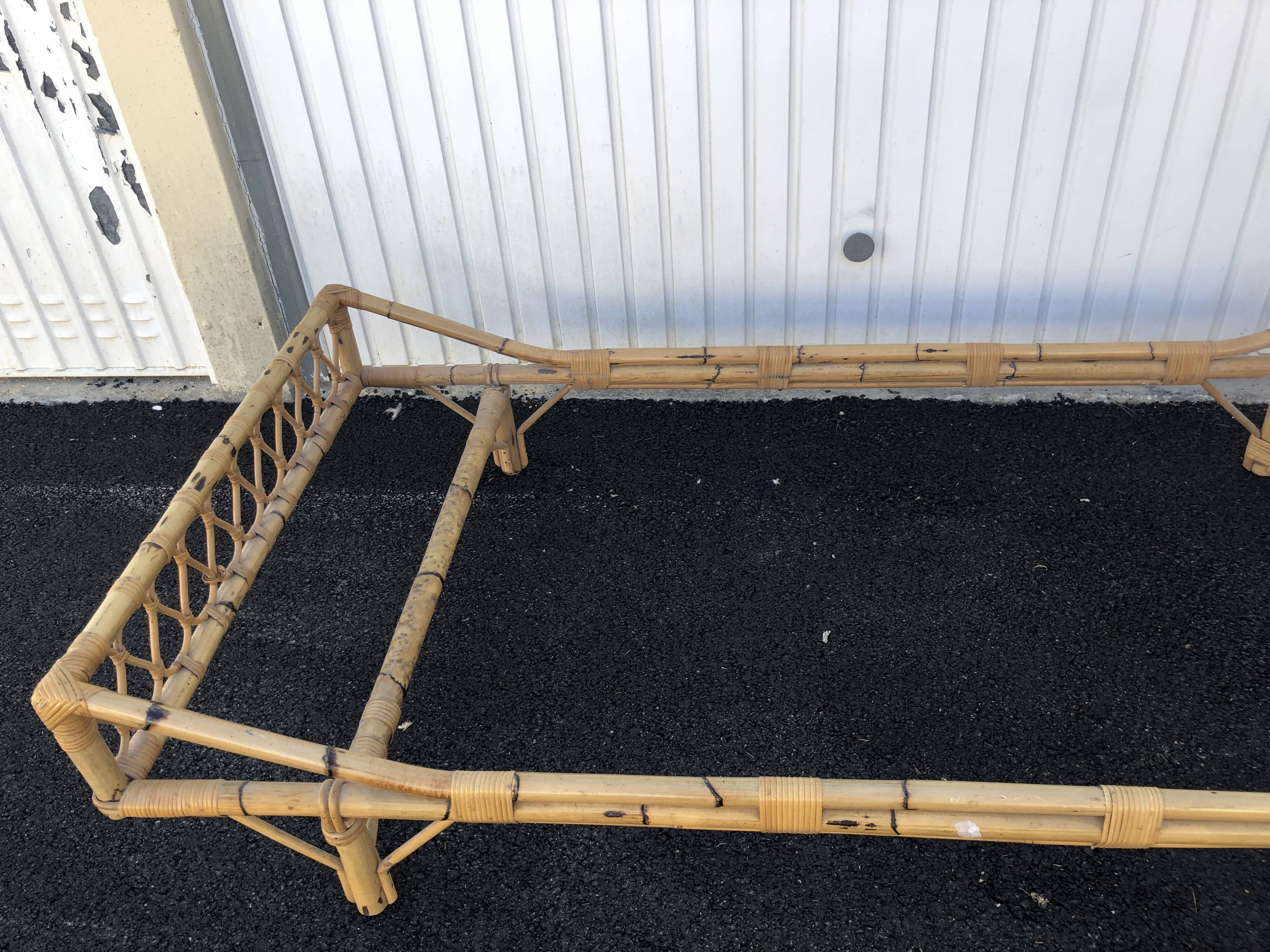 Vintage rattan bed one place