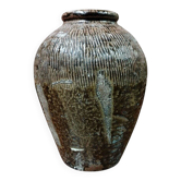 Ancient wine jar in enamelled stoneware, China, 19th century.