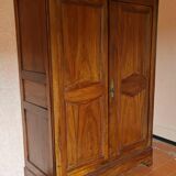 Small wardrobe in solid walnut period Consulate around 1830