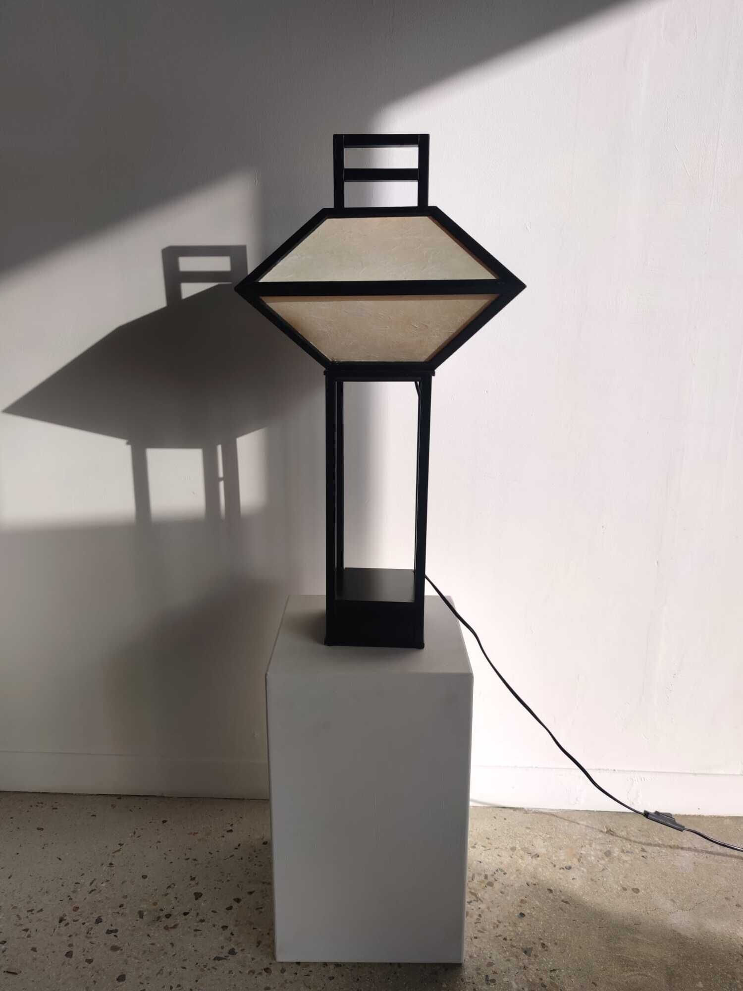 Japanese lamp in black lacquered wood and rice paper H:75cm