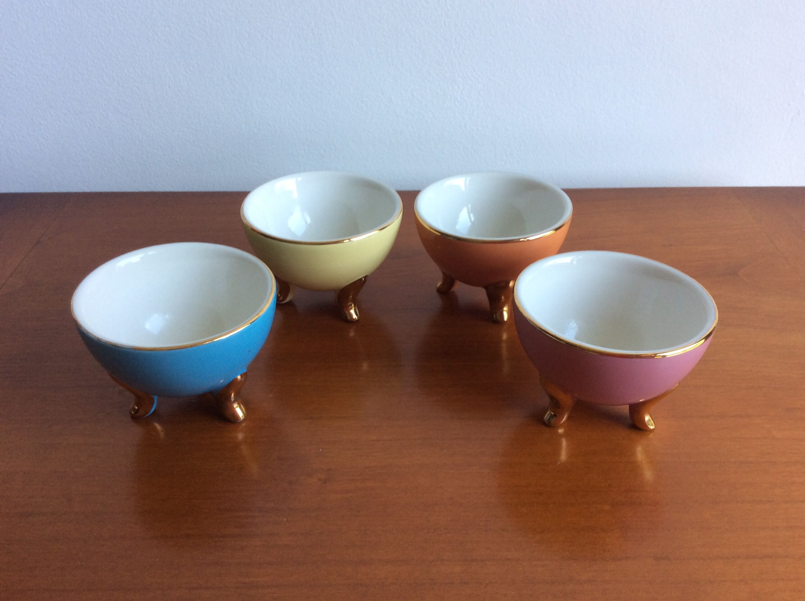 Small pots on vintage standing