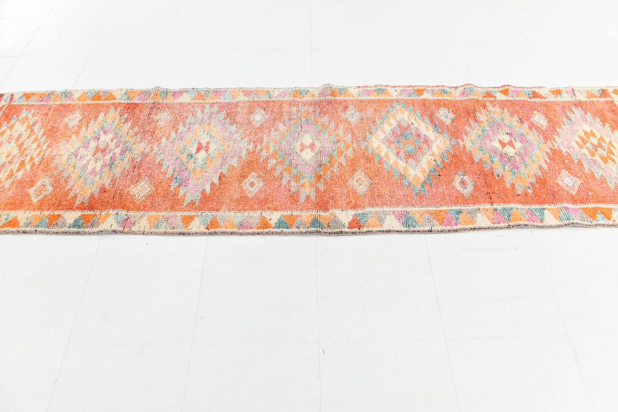 Tapis runner vintage orange à motifs géométriques faits main, 86x319Cm