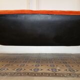 Couch Egg sculptural fibreglass of Walter S. Chenery for Lurashell