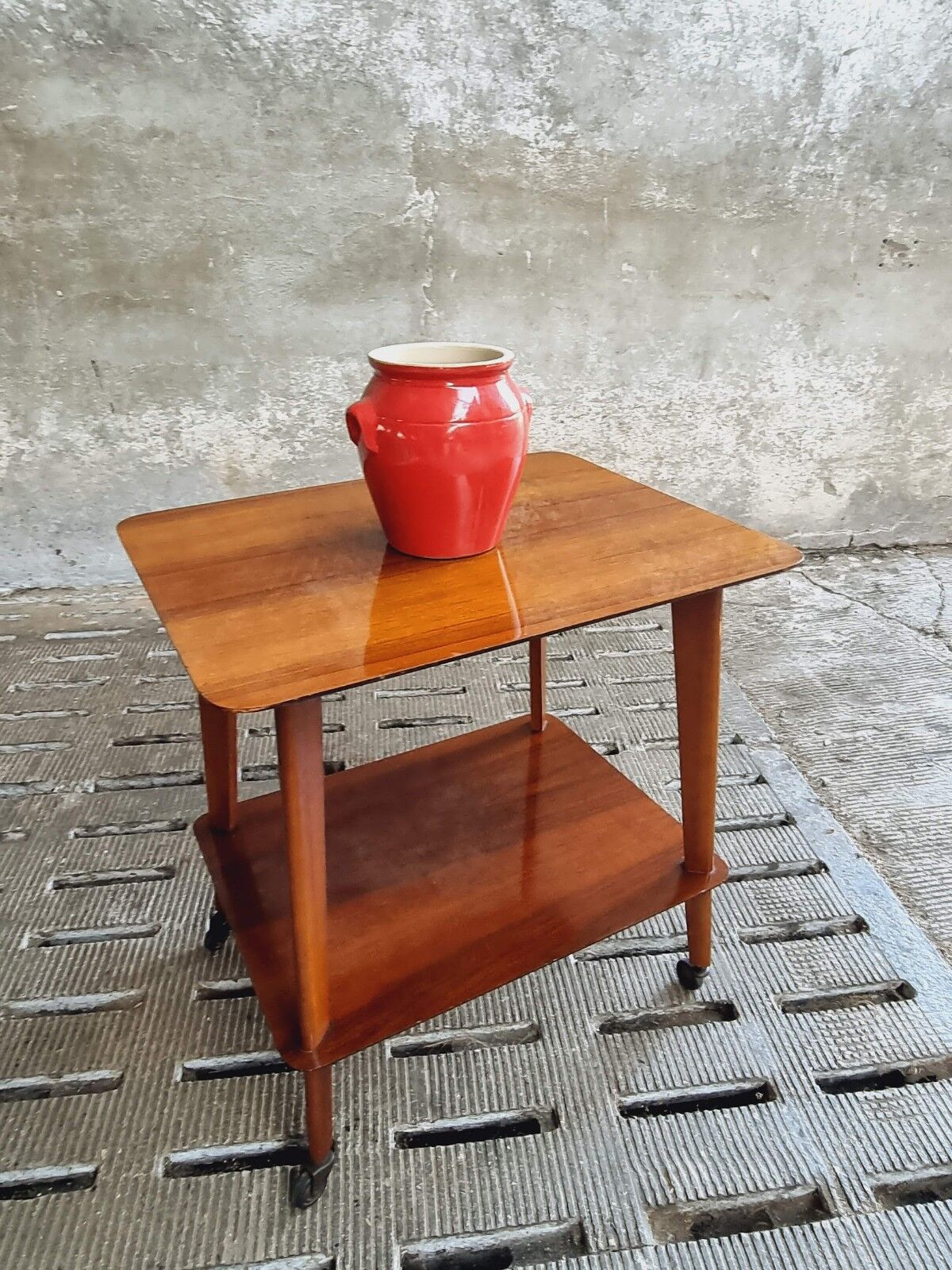 Retro trolley teak design 50s side table