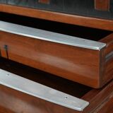 Beautiful Art Deco design chest of drawers with 7 drawers