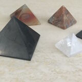 Lot of 5 semi-precious stone pyramids
