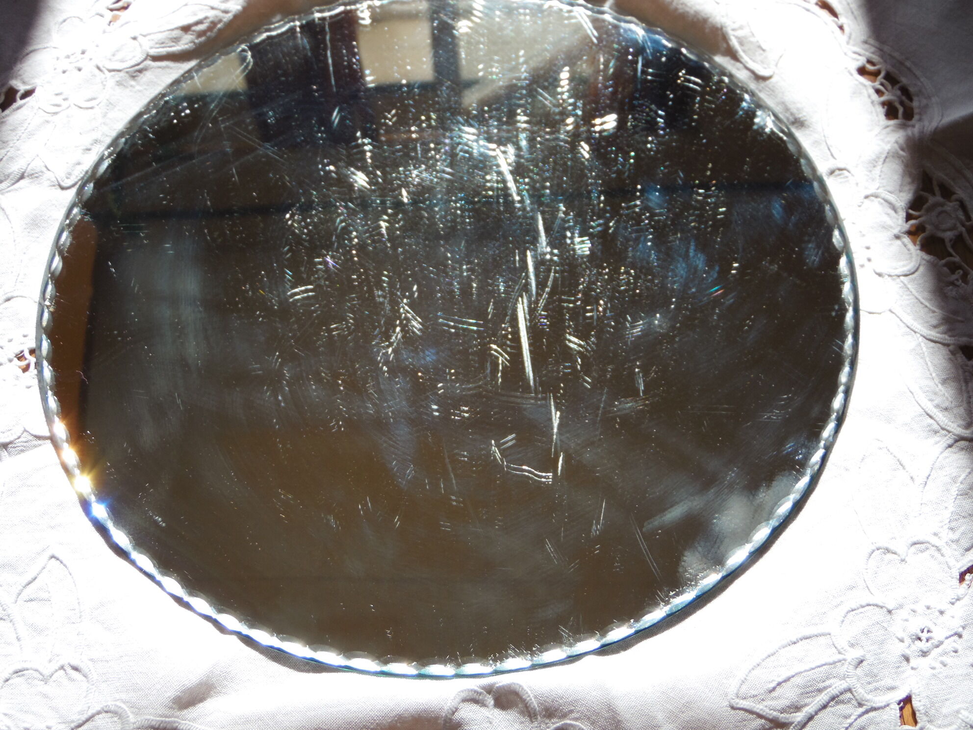 Round table mirror beveled  28x28cm