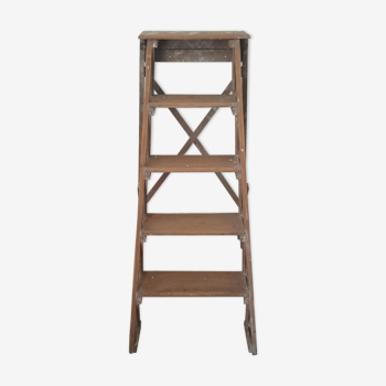 Painter's stepladder