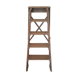 Painter's stepladder
