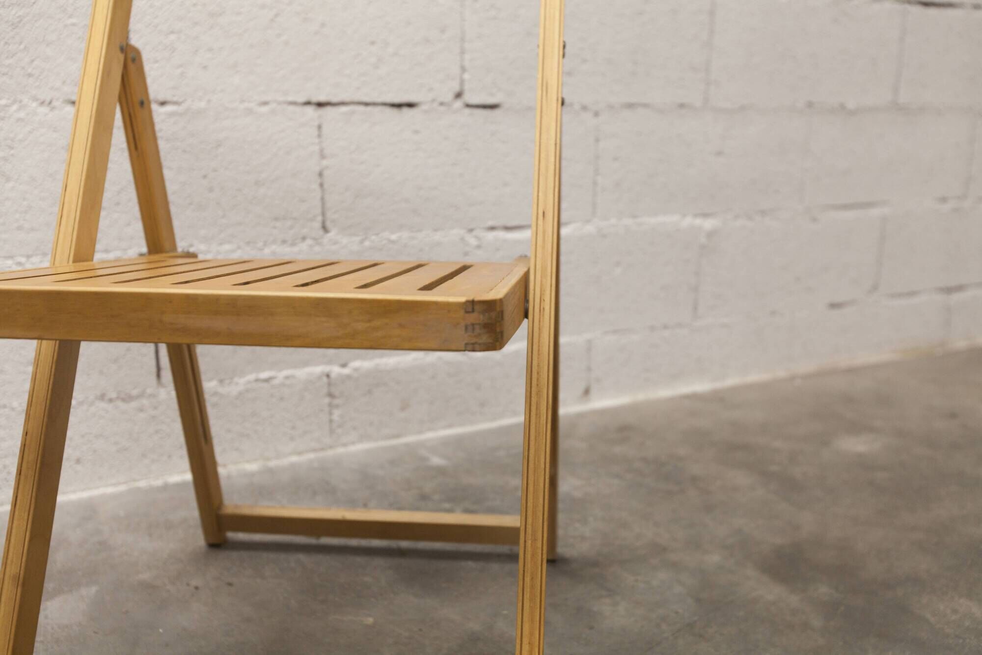 Paire de chaises pliantes Ikea 1970 couleur miel