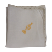 Linen with embroidered pattern towel