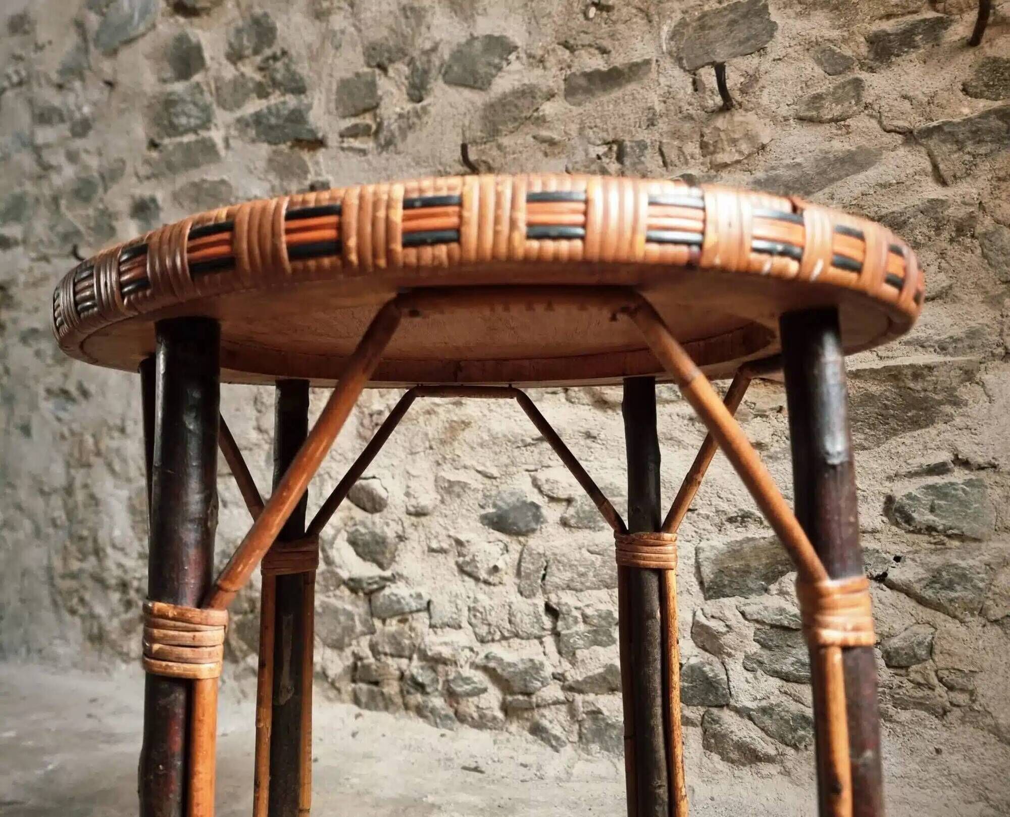 Vintage Round Bamboo and Wood Side Table | Mid-Century Bohemian Accent Table – 1950s/70s