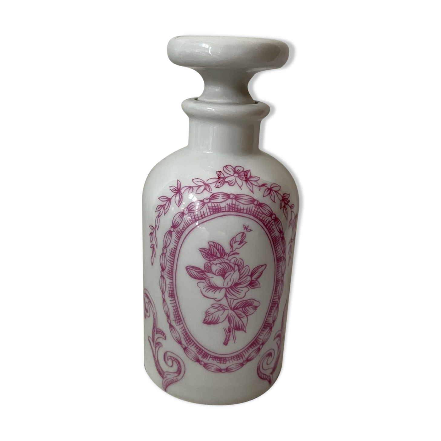 Pharmacy pot - bathroom pot in paris porcelain, decoration of roses