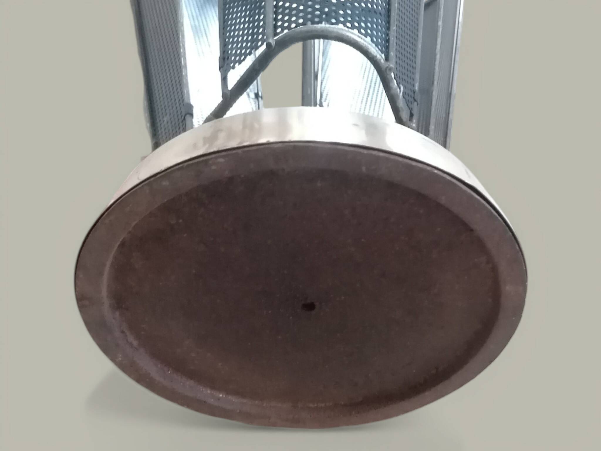 Brass and perforated metal umbrella stand from the 1950s - Wagner Keller