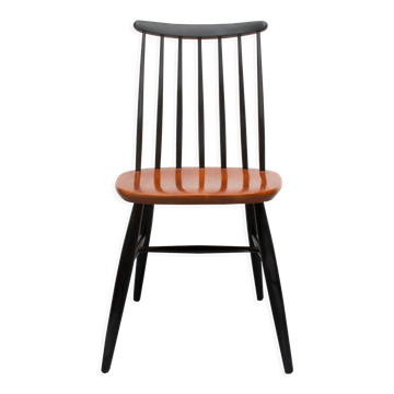 1960s scandinavian chair in teak