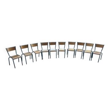 Set of 10 Mullca chairs