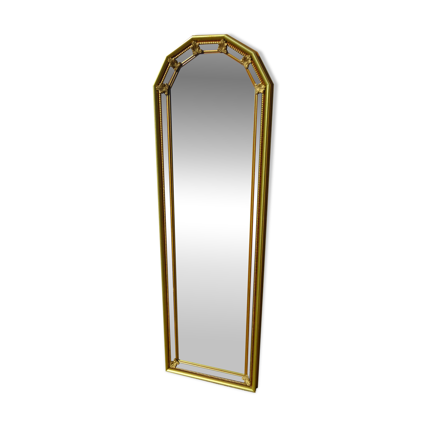 Hallway mirror, gilded frame, curtains and fleur-de-lis