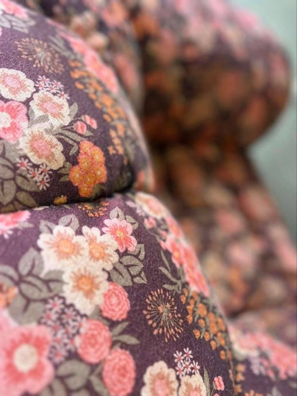 Ensemble de 2 banquettes/fauteuils/sièges fleuris vintage