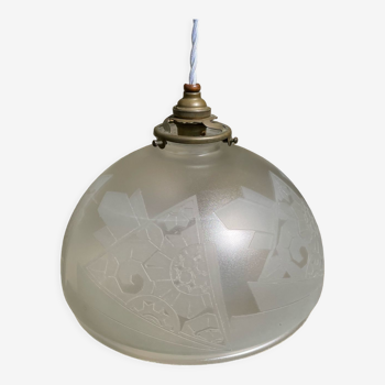 1930 vintage suspension in patterned frosted glass