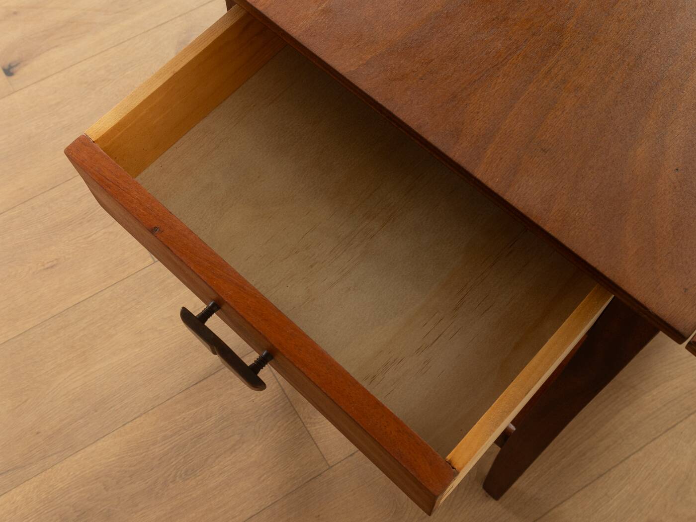 Table de couture Art Nouveau