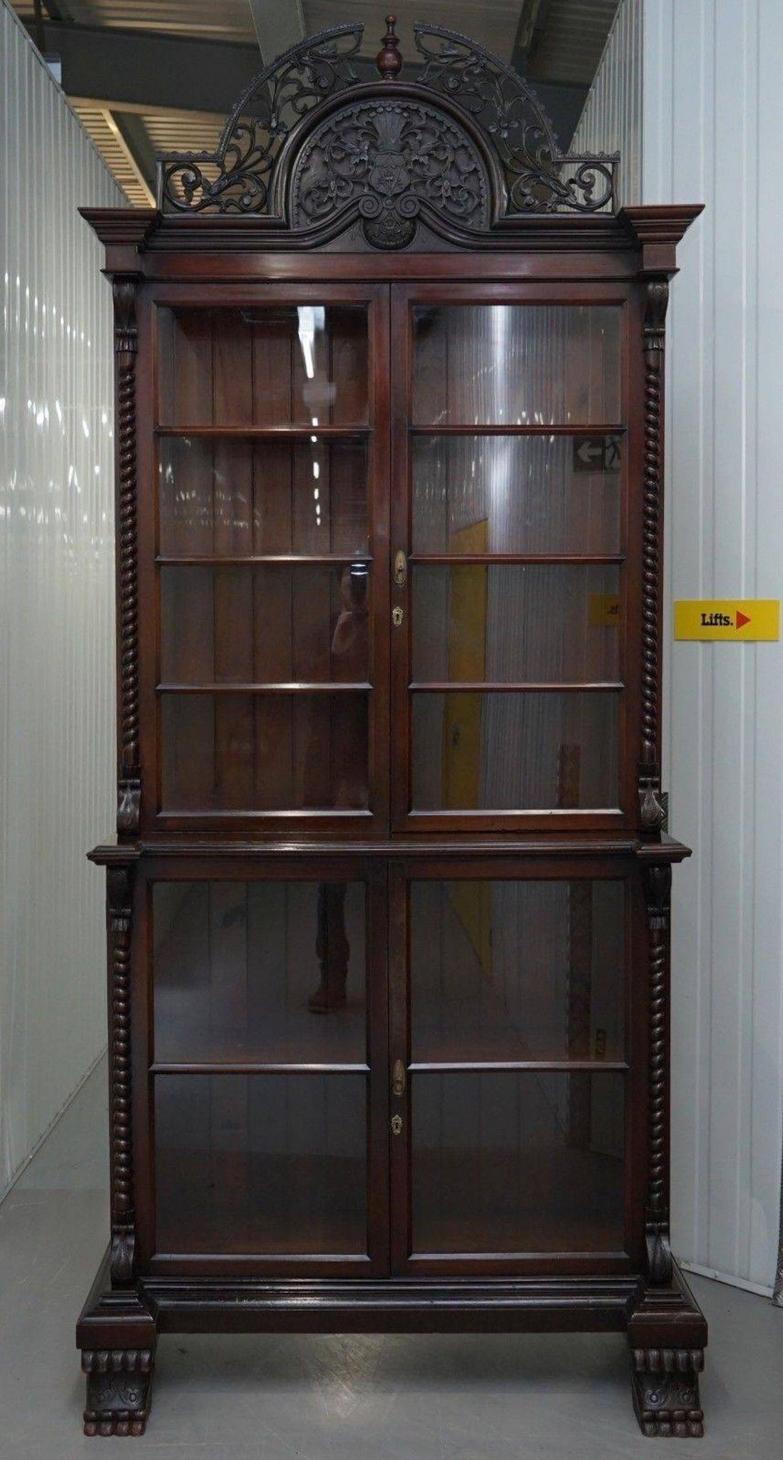 Victorian library in hand-carved hardwood