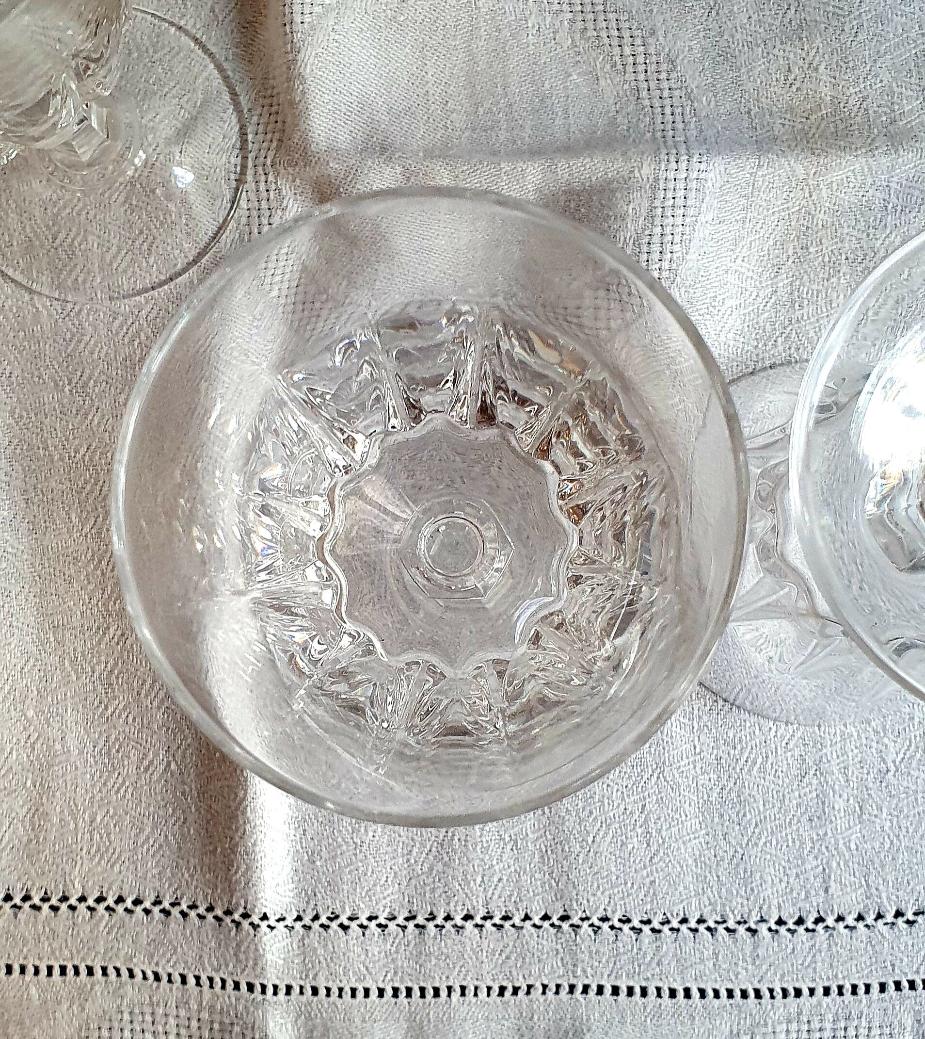Set of 4 Art Deco crystal wine glasses