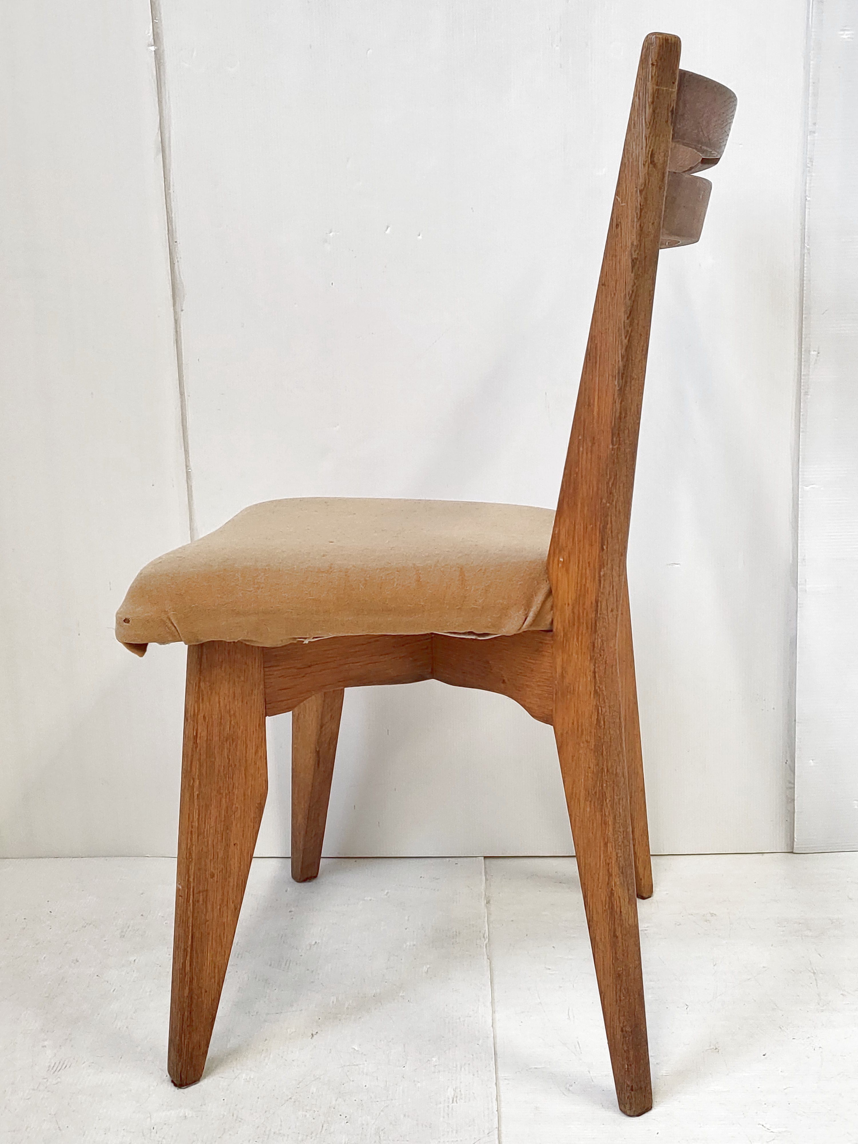 Vintage chair Guillerme & Chambron