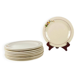 Set of 10 flat plates Longwy, 20th century, floral decoration.