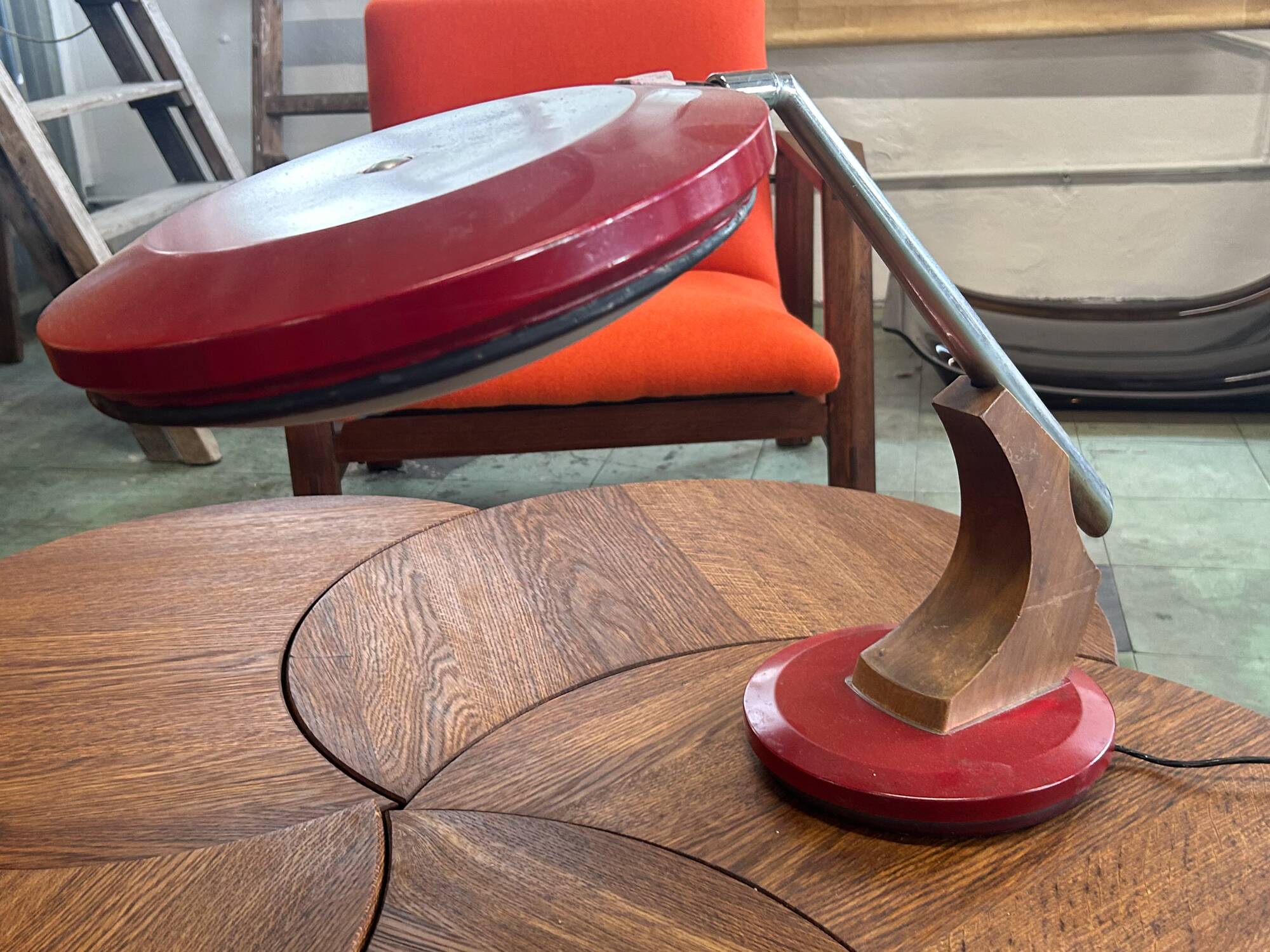 Fase Rifle lamp model 530
