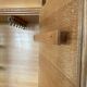 Armoire en bois vintage