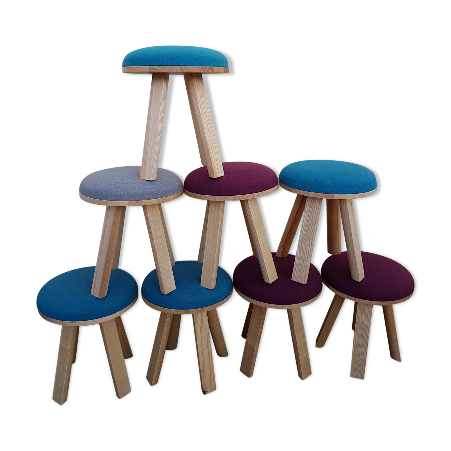 8 Buzzi Milk stool By Buzzi Space