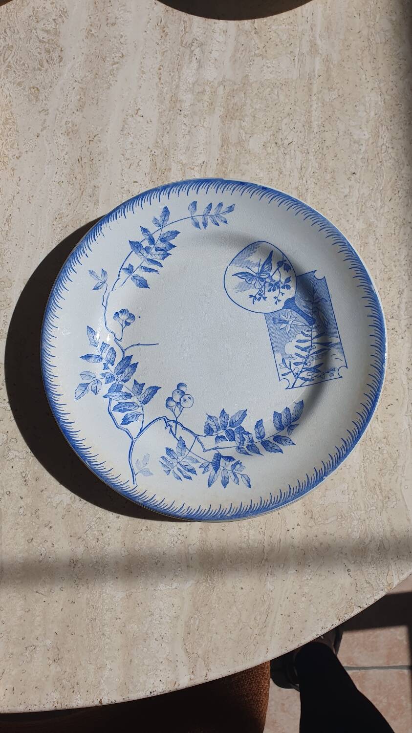Choisy le Roi plates