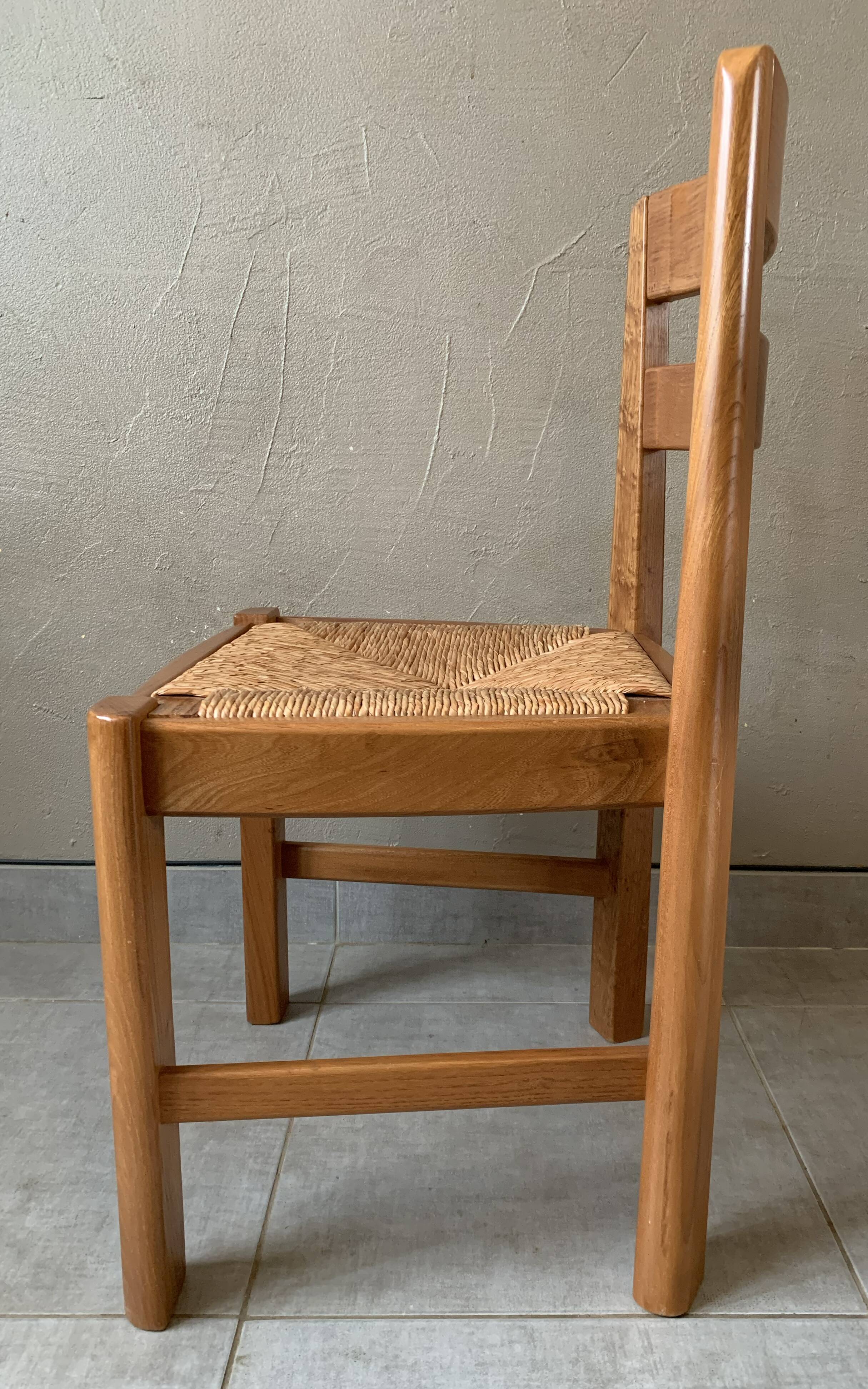 Regain House Elm Dining Room Set