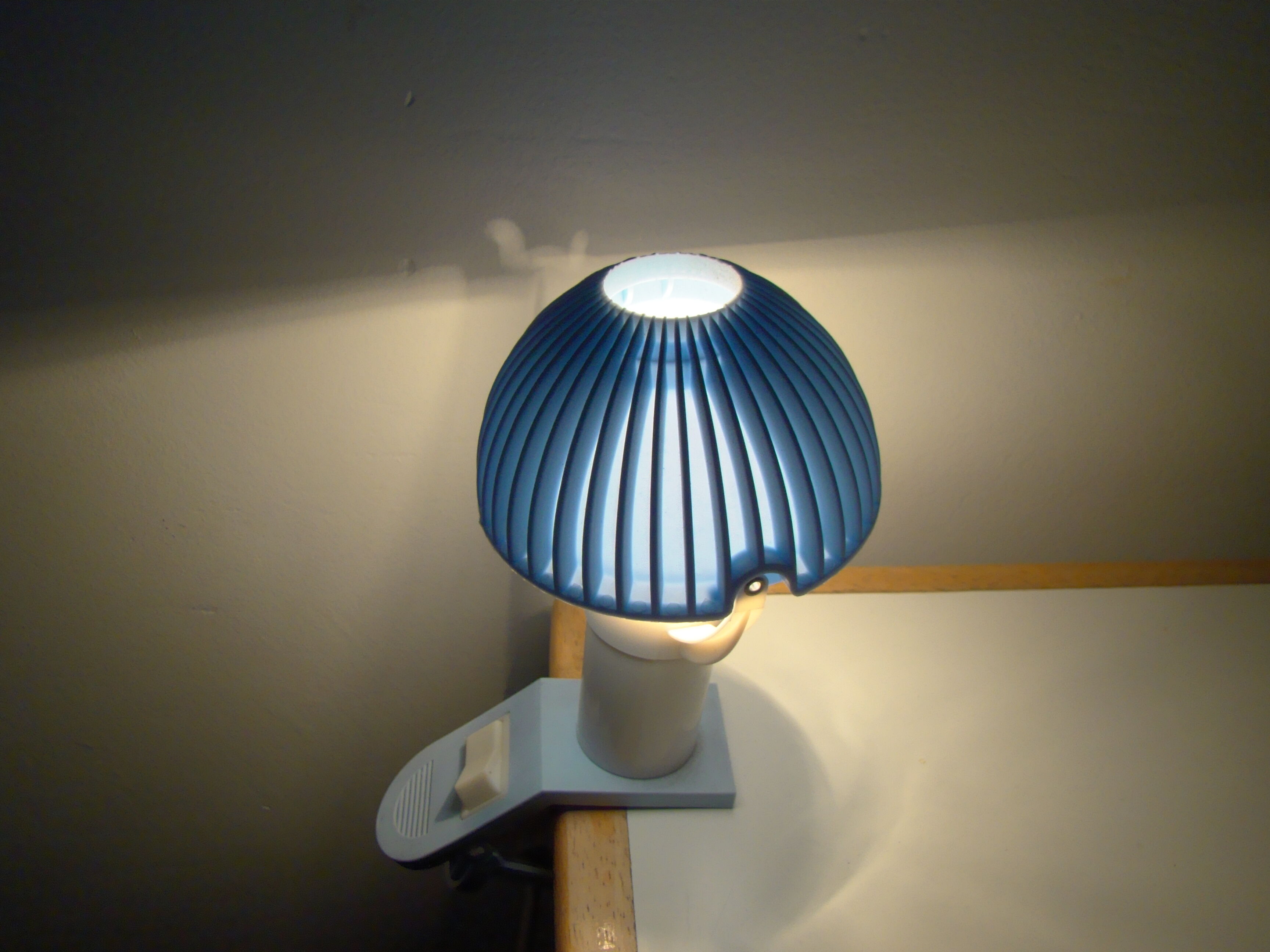 Vintage clip lamp Sarlam