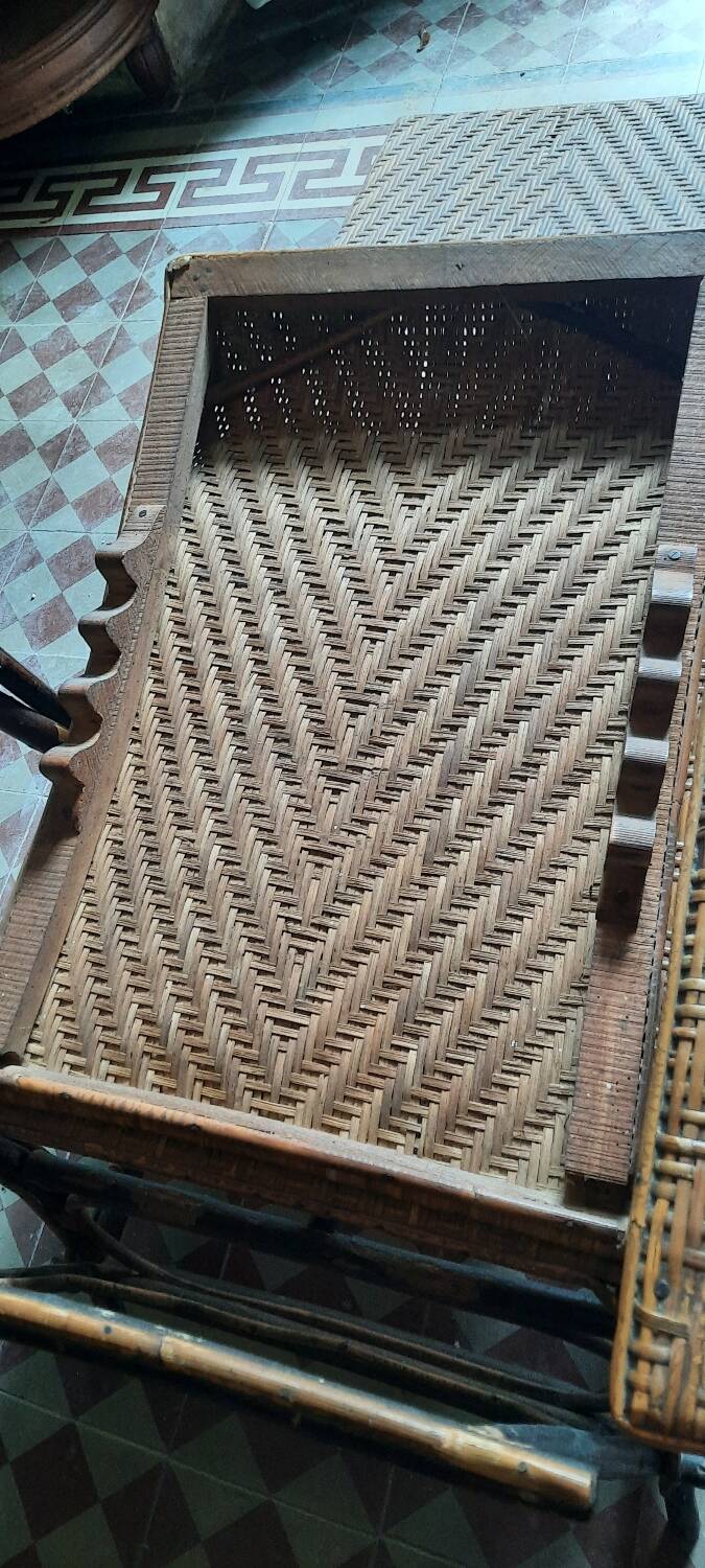 Vintage rattan lounge chair