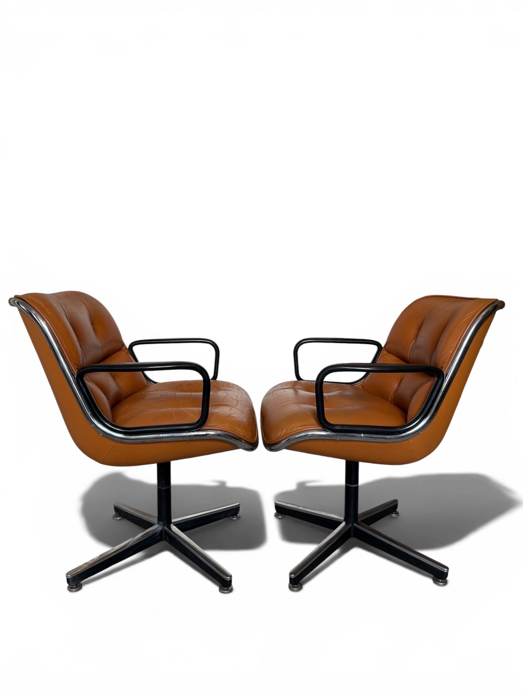 Pair of Knoll Pollock Armchairs - Vintage Camel Leather