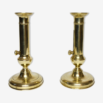 2 adjustable brass candlesticks