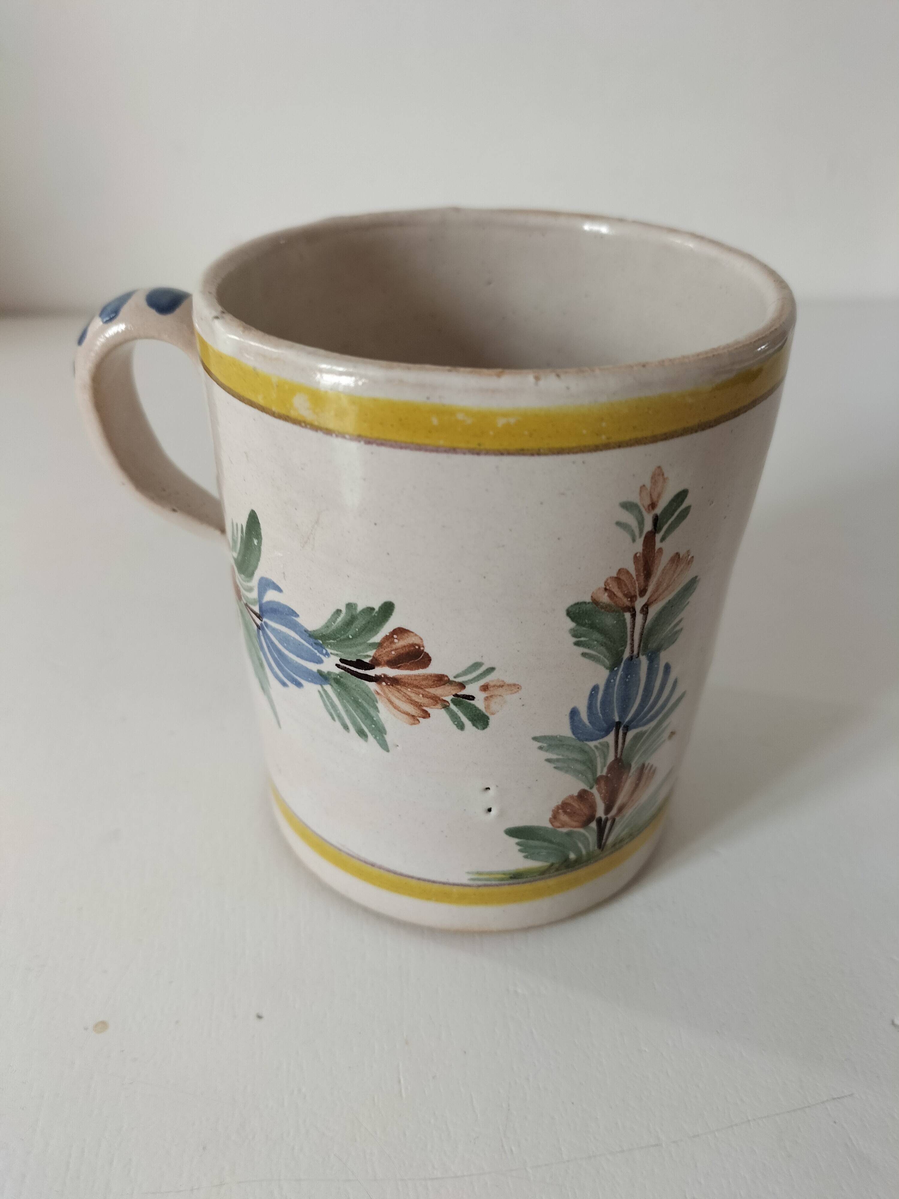 Antique Quimper Henriot jug-cup peasant style circa 1900.