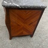 Commode