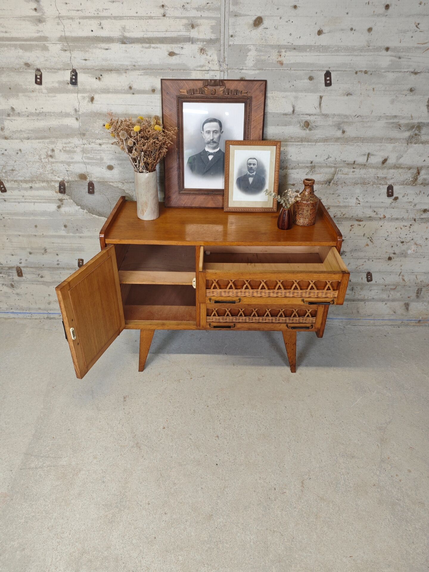 Buffet vintage bois et rotin