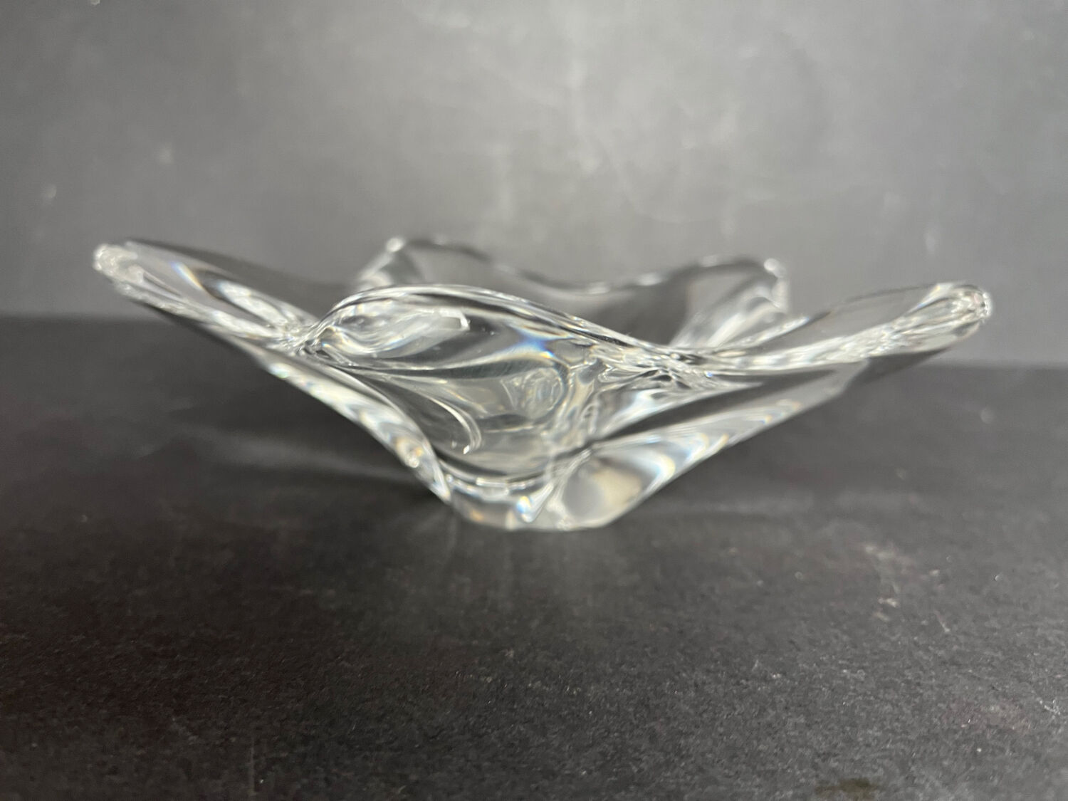 Ashtray in Baccarat crystal