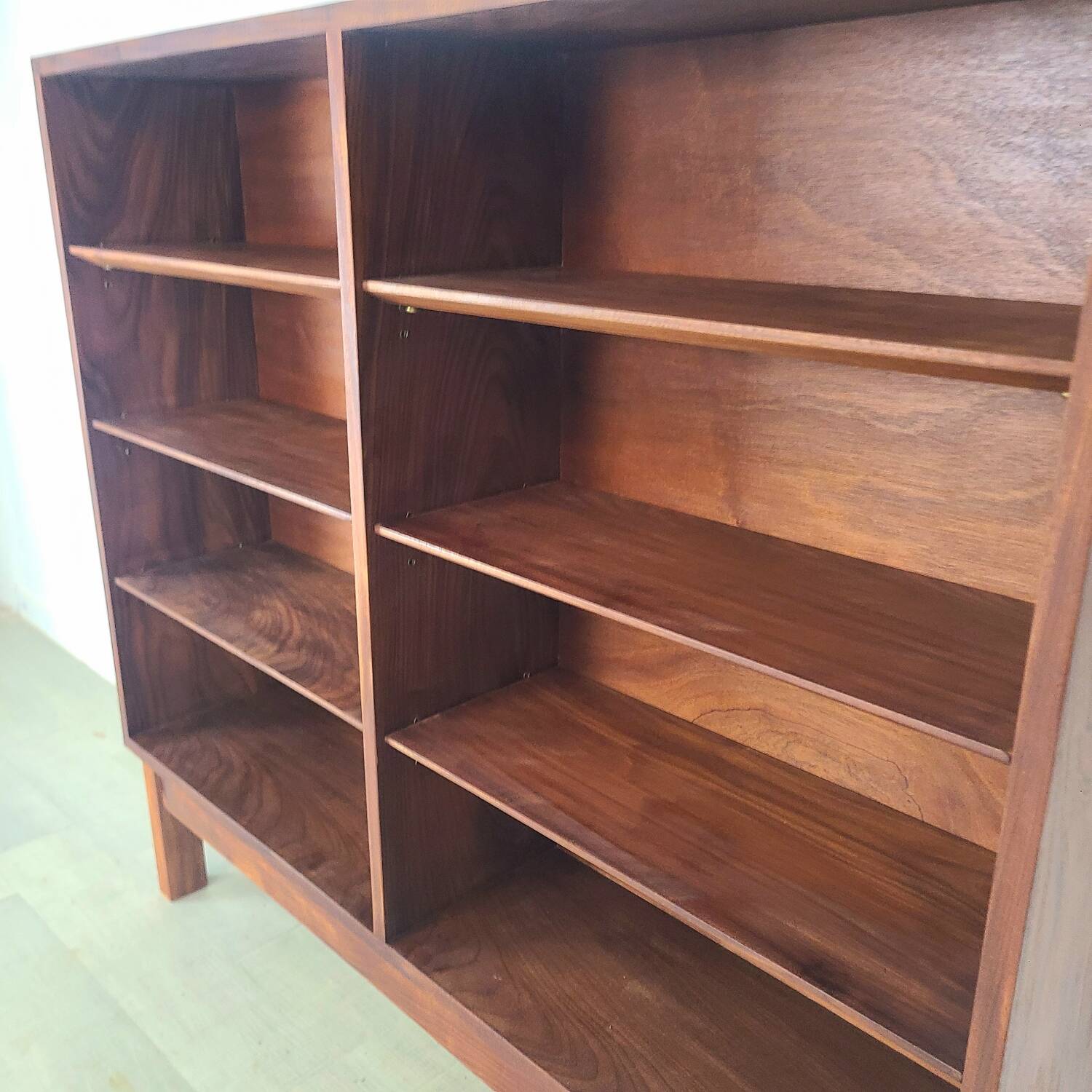Bibliothèque danoise design P. Hvidt et O.Molgaard Nielsen teck scandi