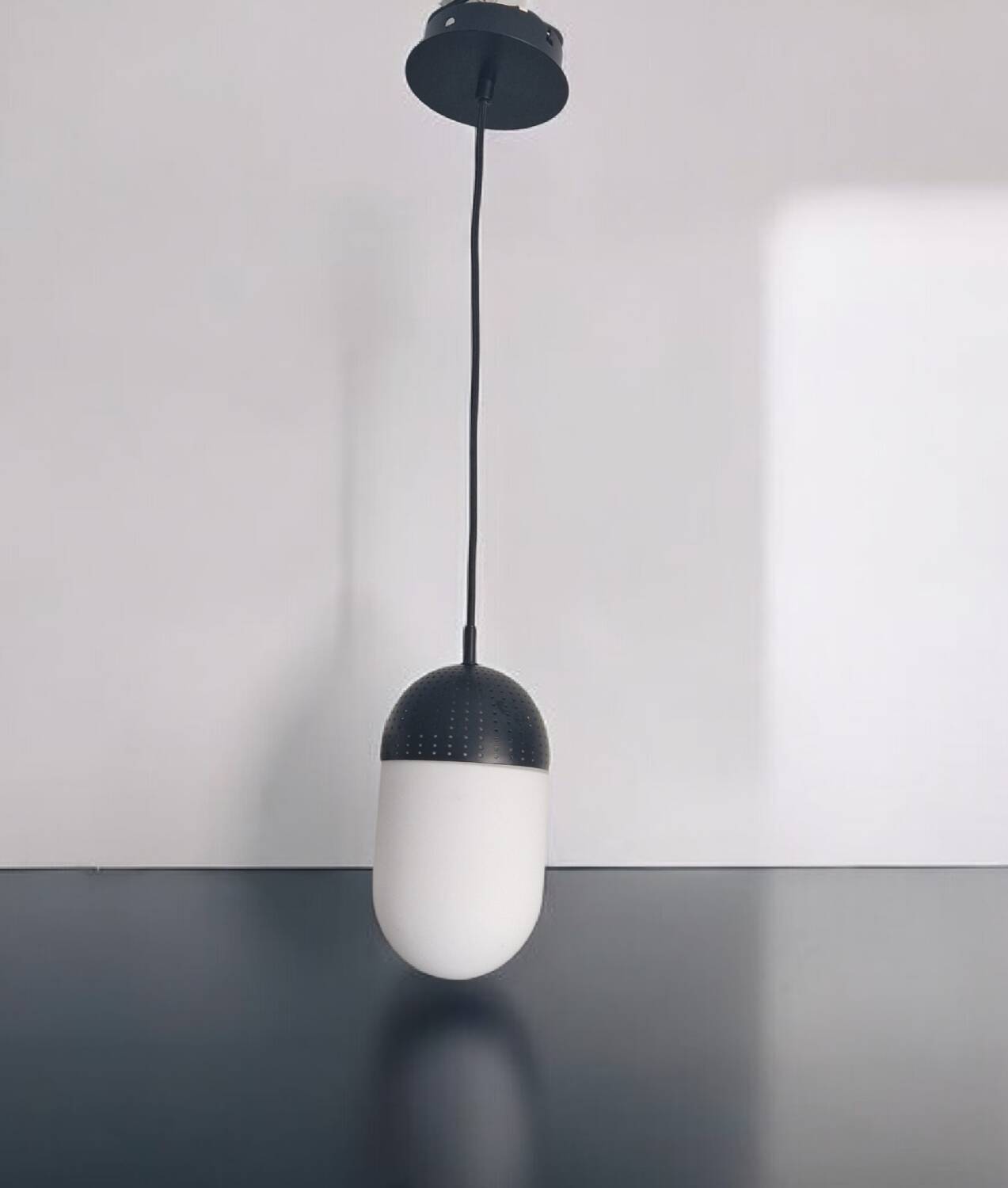 Suspension DOT Large – Publisher Woud – Scandinavian design Rikke Frost –