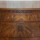 Commode Victorienne Tardive en Bois Dur Pieds Griffe et Boule