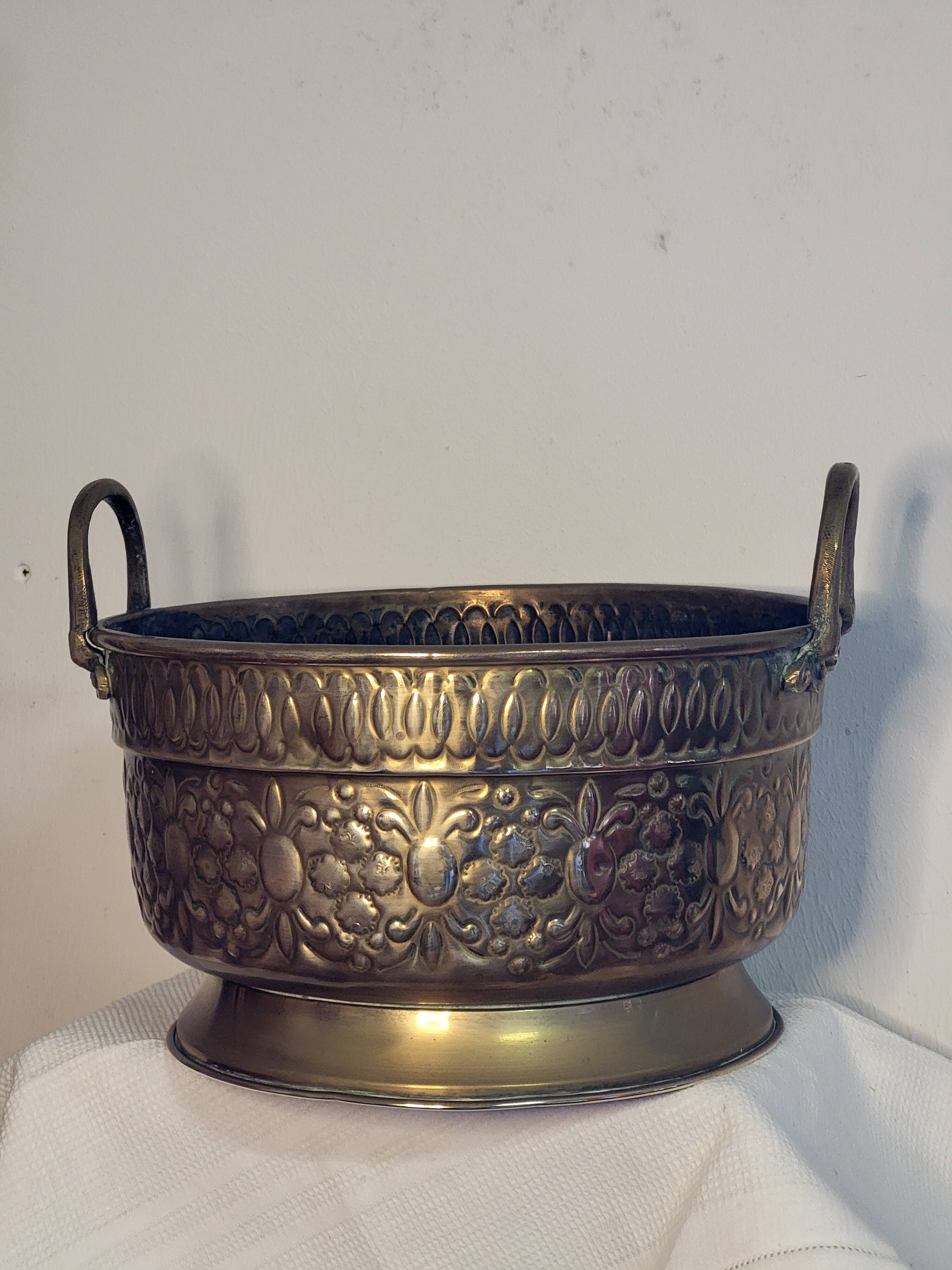 Brass cache pot