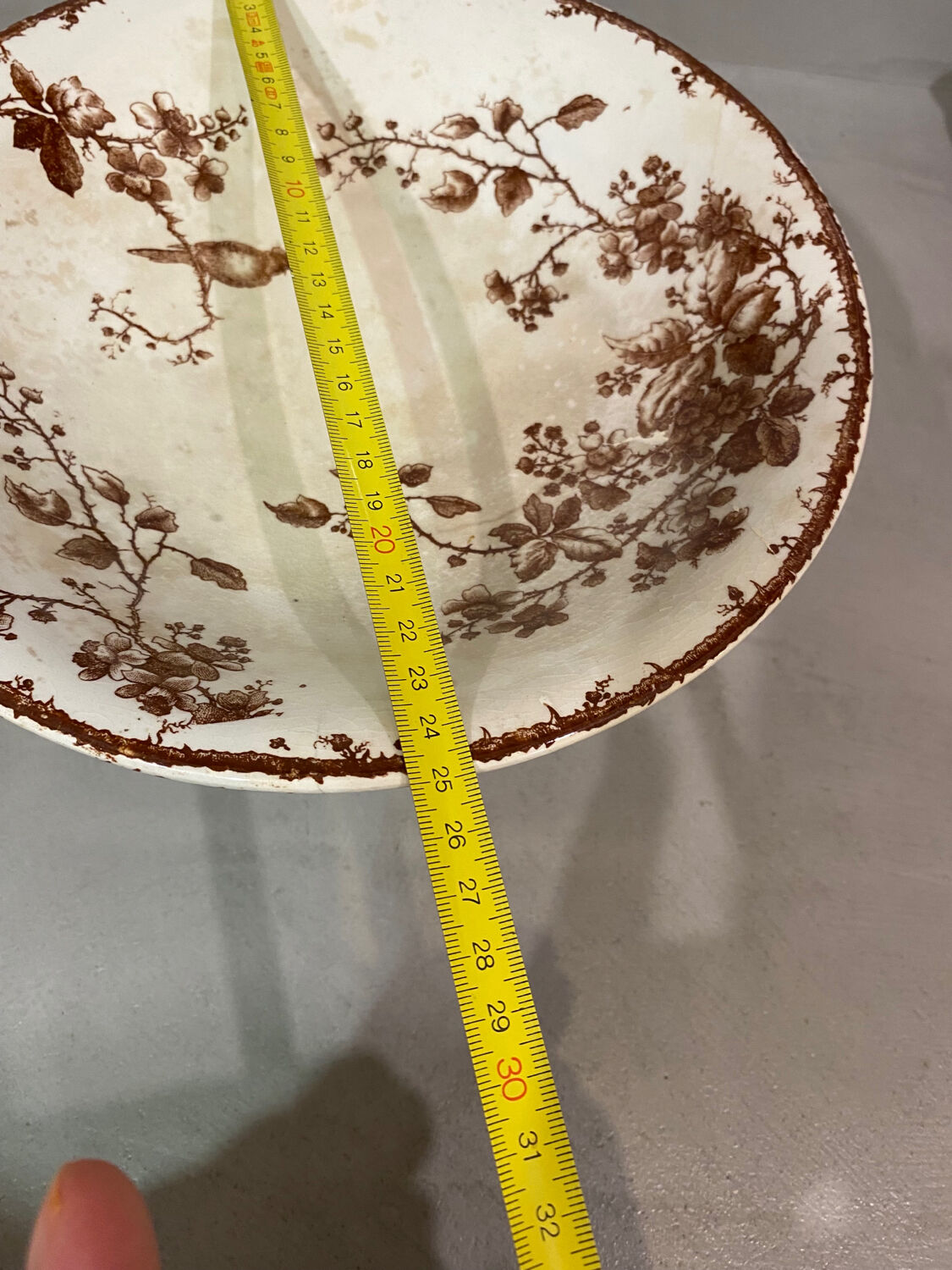 Gien gold medal warbler fruit bowl
