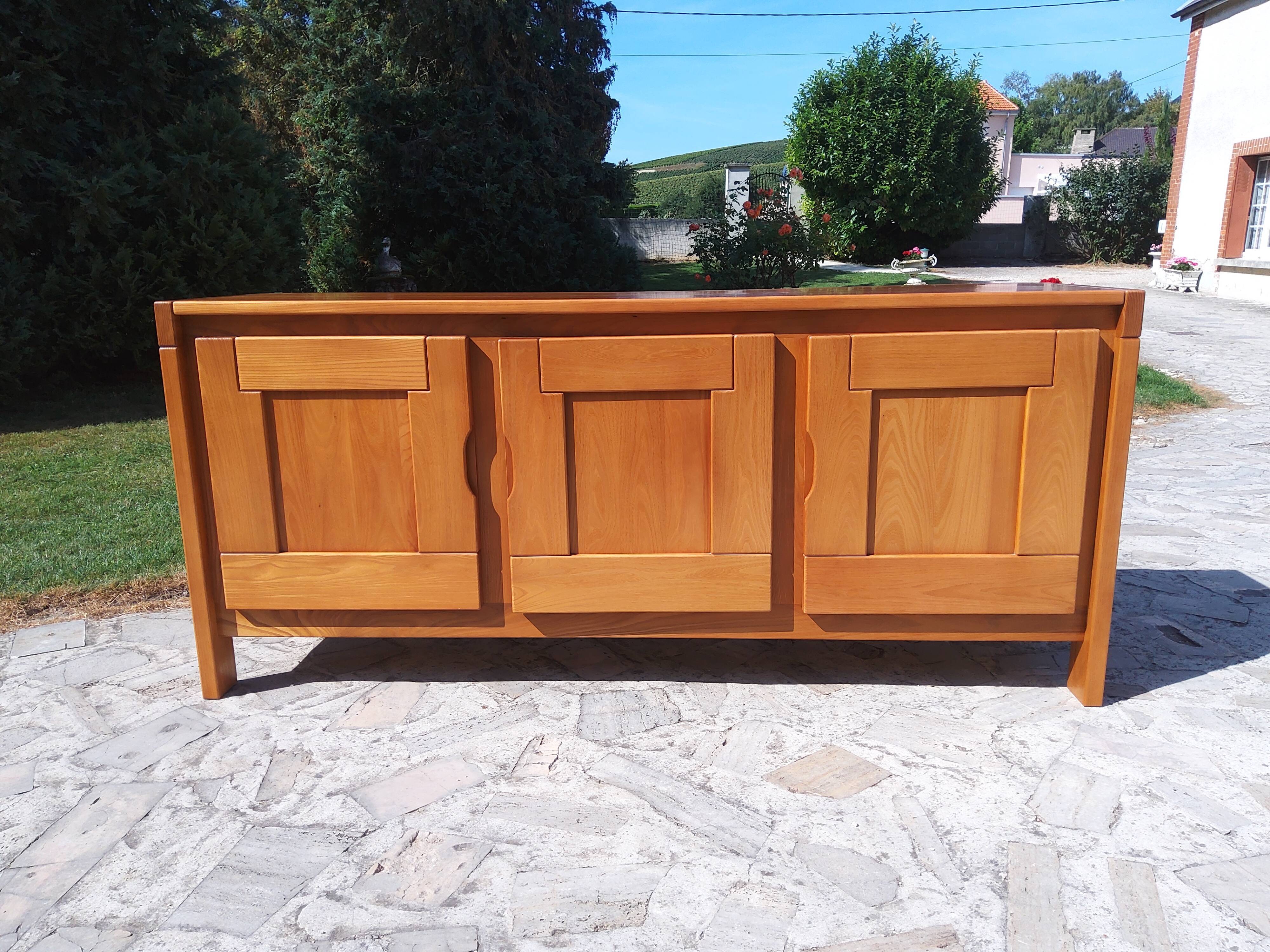 Sideboard