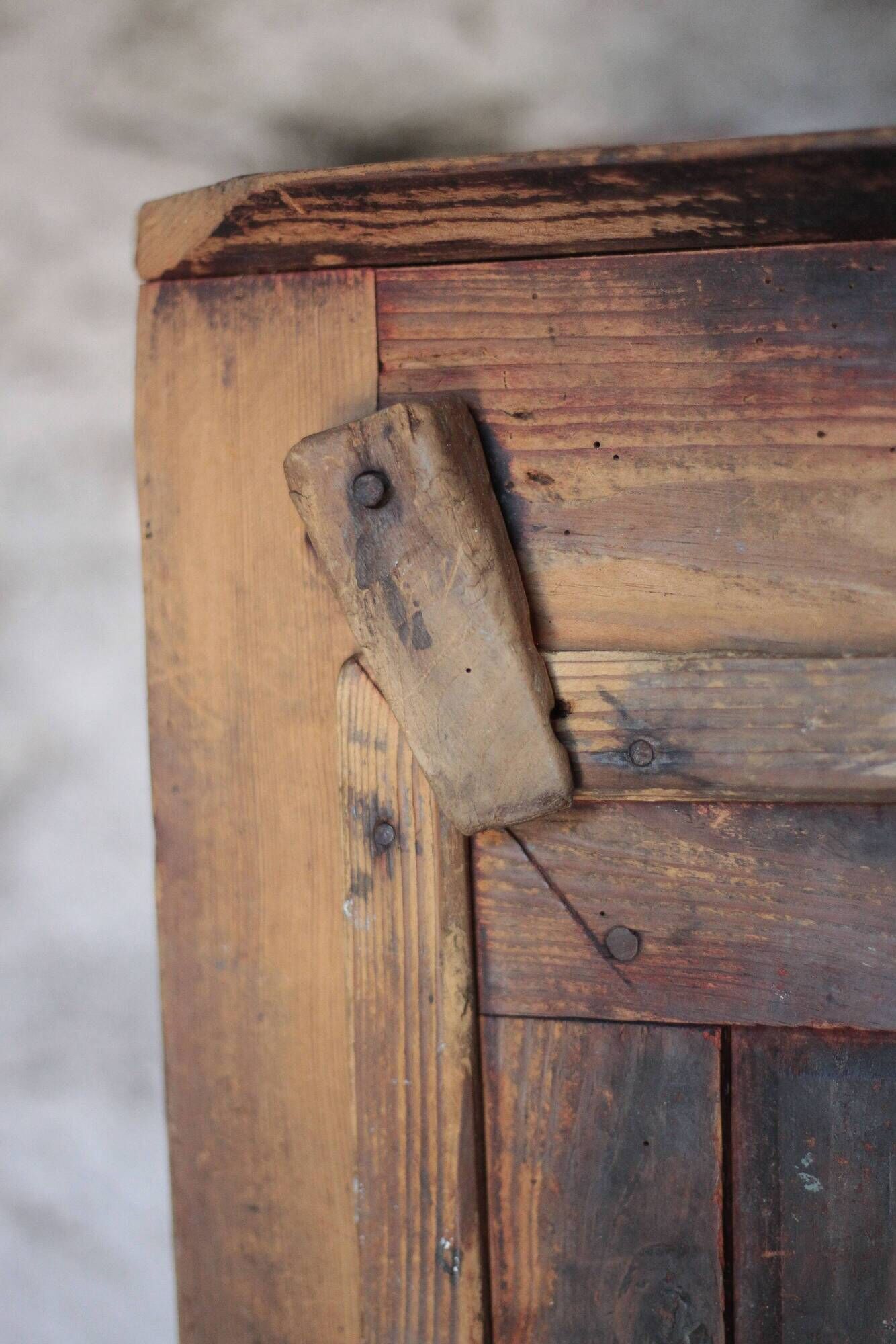 Antique wooden cabinet with 1 door, storage unit, bonnetière, kitchen furniture.