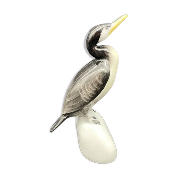 Porcelain bird Hollóháza – Vintage Hungarian sculpture from the 1960s