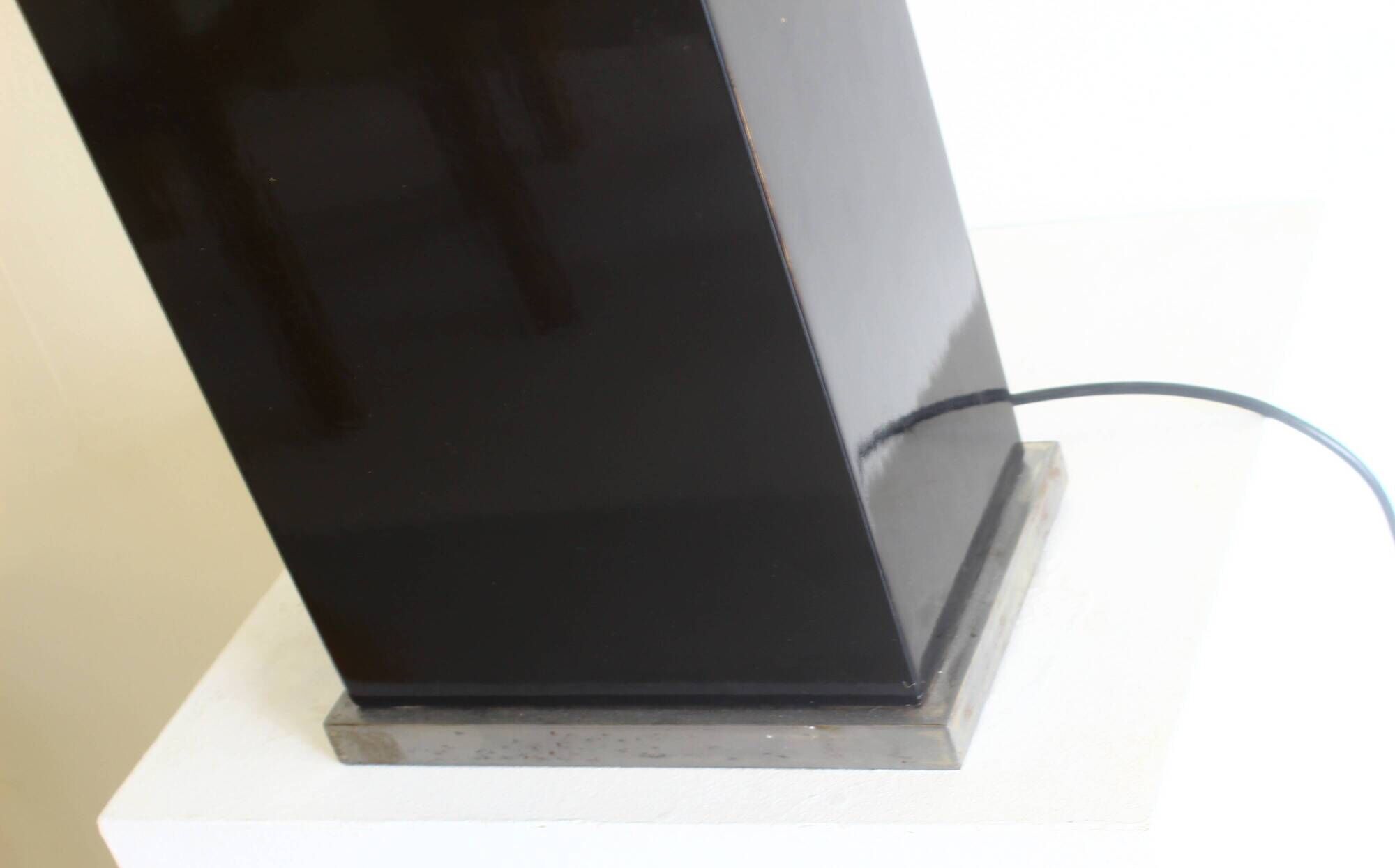 Black lacquered wooden table lamp designed by Roger Vanhevel, 1970s.
